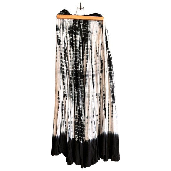 Tie dye long skirt - Picture 2 of 5